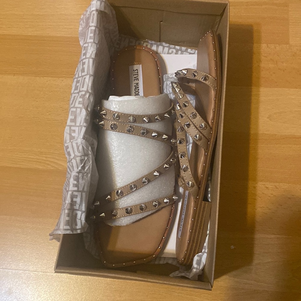 Steve Madden studded sandals size 11